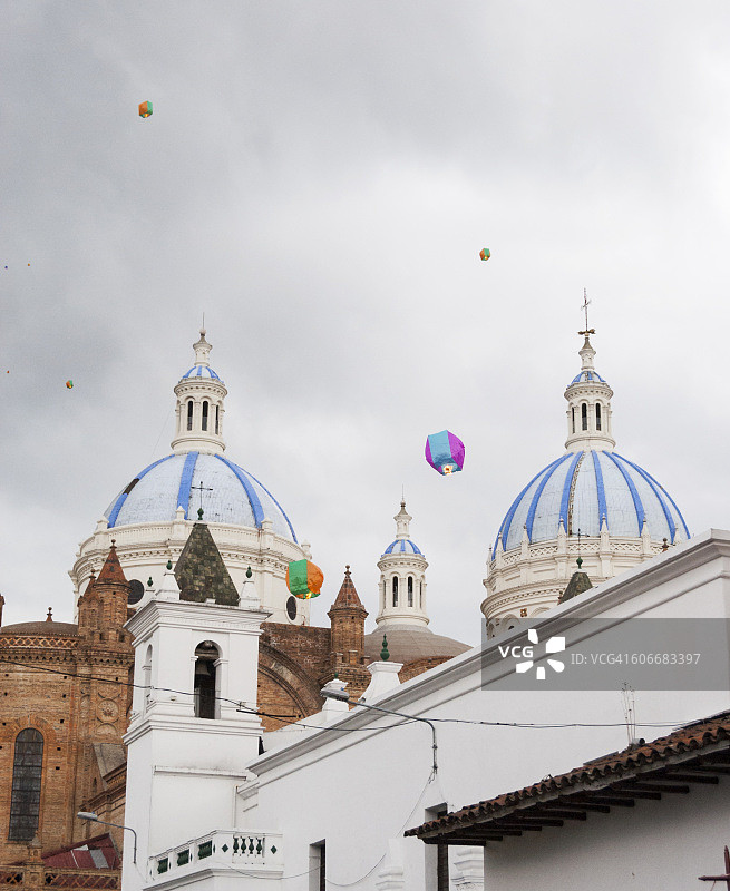 厄瓜多尔昆卡热气球图片素材