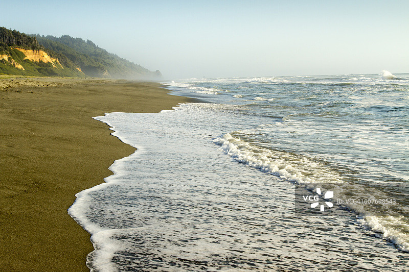 加利福尼亚州金色悬崖海滩图片素材