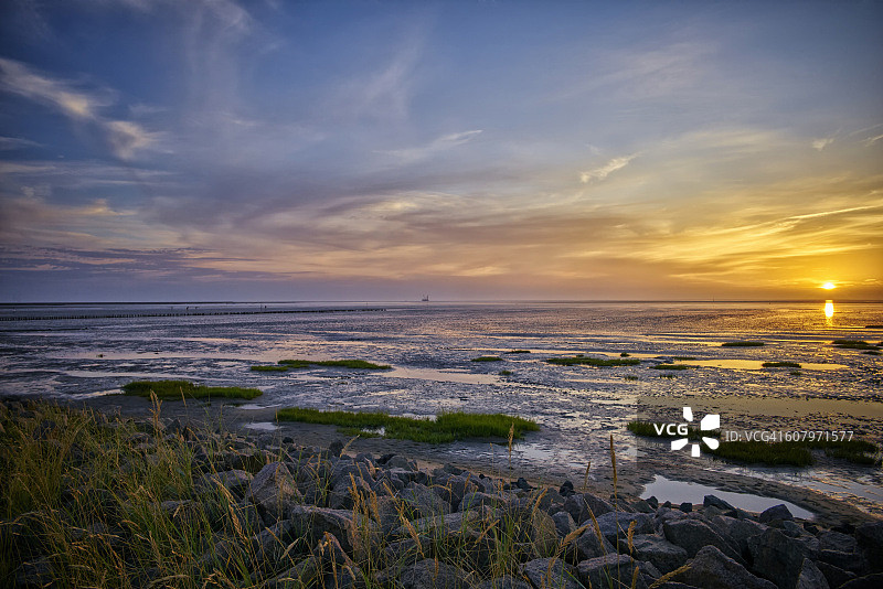 德国迪特马尔申弗里德里希斯科格尖角北海潮滩日落图片素材