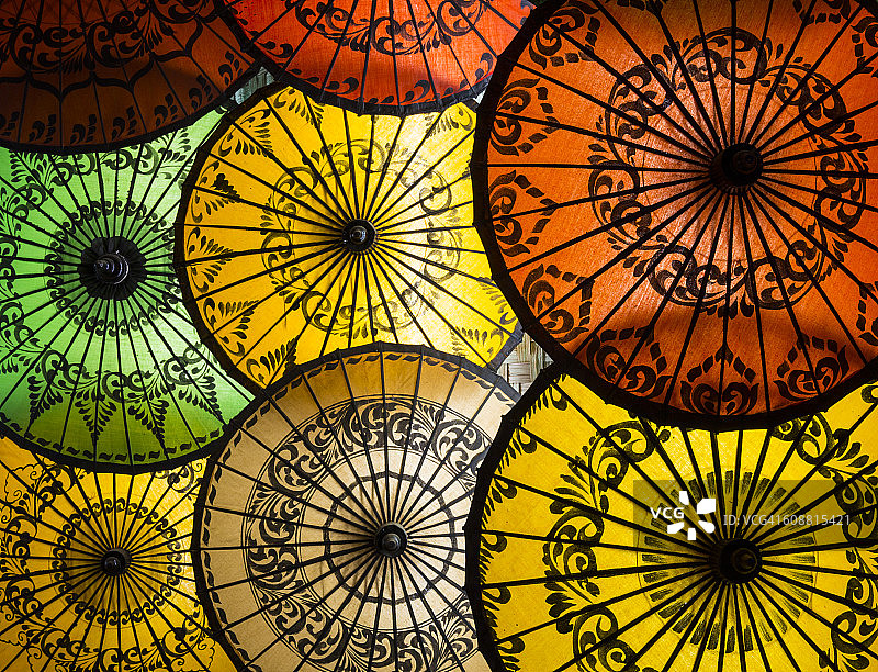 缅甸蒲甘遮阳伞店图片素材