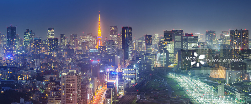 东京天际线黄昏景色图片素材
