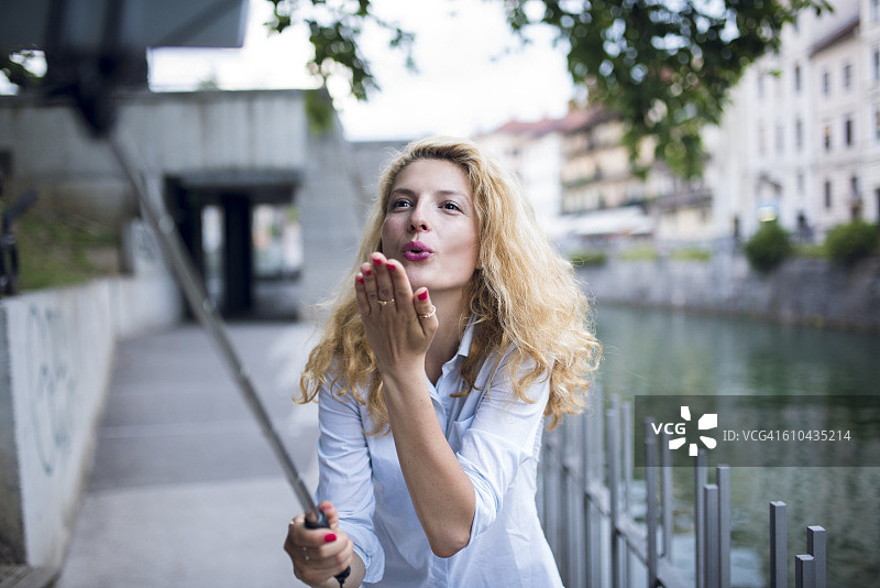 给你的吻！图片素材