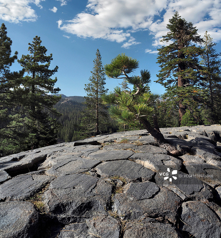 加利福尼亚州魔鬼柱国家纪念碑顶端图片素材