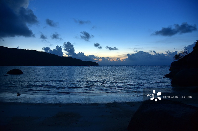 马来西亚亚洲大停泊岛日出图片素材