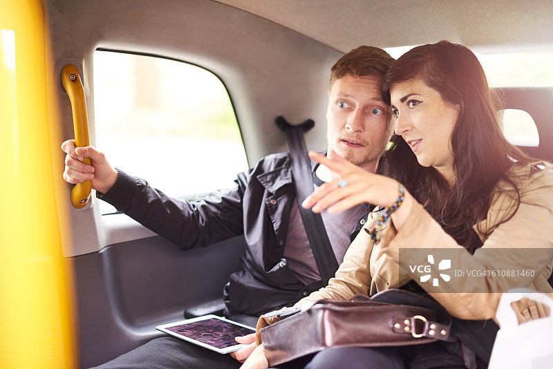 城市出租车之旅图片素材