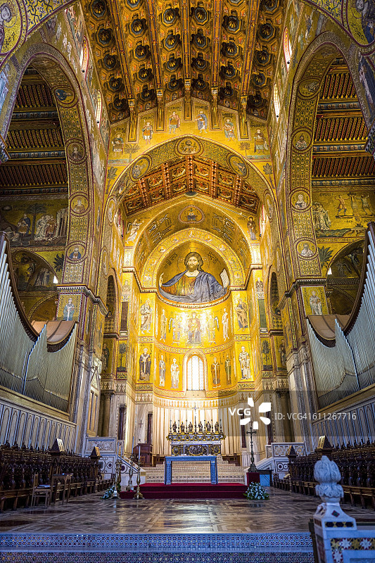 意大利西西里岛蒙雷阿莱主教座堂图片素材