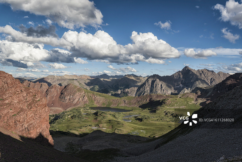 落基山脉马龙-斯诺马斯荒野的景观图片素材