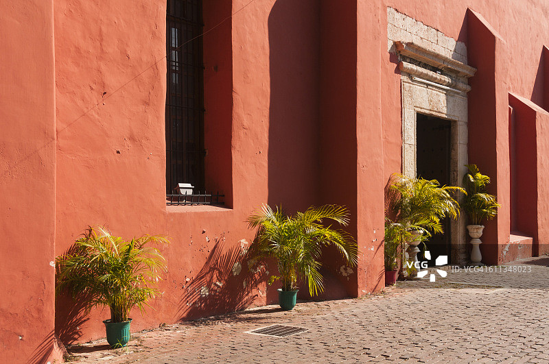 墨西哥梅里达圣伊内斯教堂图片素材