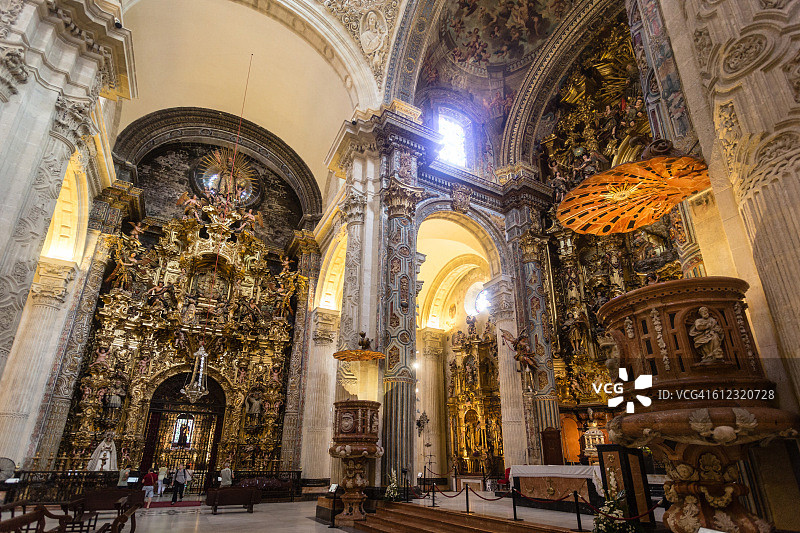 塞维利亚圣萨尔瓦多教堂图片素材