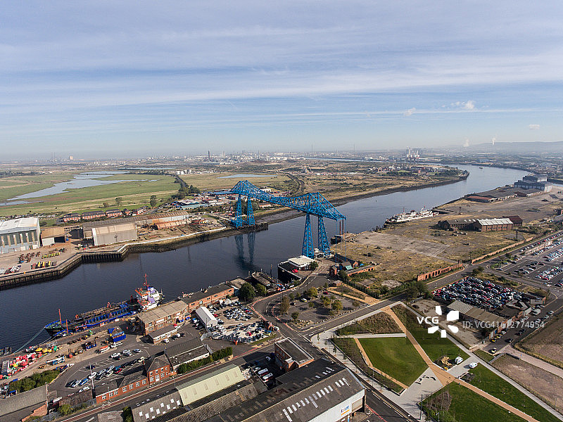 米德尔斯堡运输桥航拍，蒂斯河图片素材