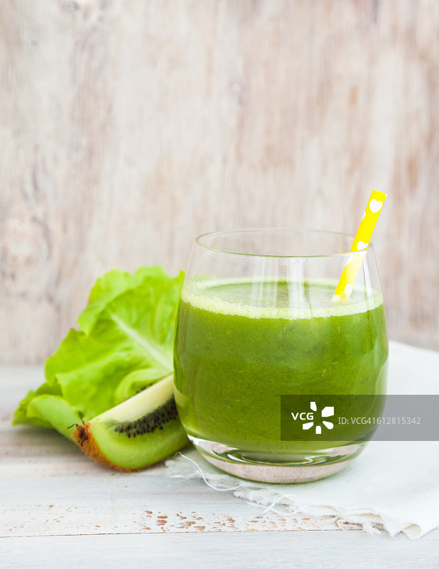猕猴桃生菜汁图片素材