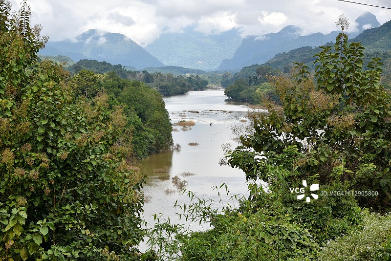 老挝农巧的南苏河风光图片素材