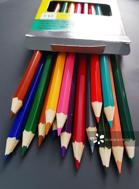 彩色铅笔图片素材