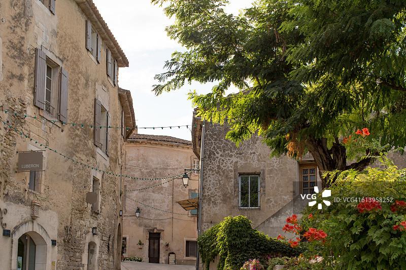法国普罗旺斯吕贝隆的梅内尔布图片素材