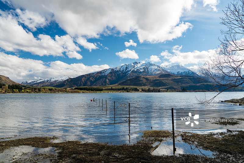 瓦纳卡湖格伦杜湾，新西兰图片素材