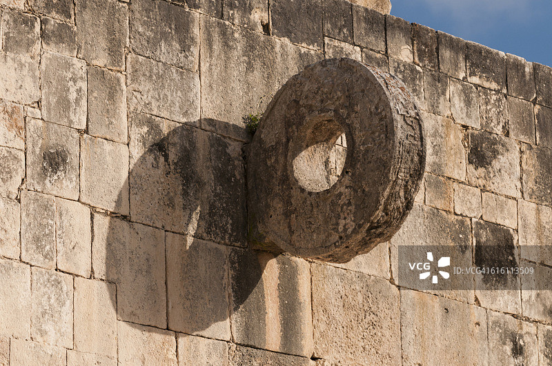 奇琴伊察玛雅球场石环图片素材