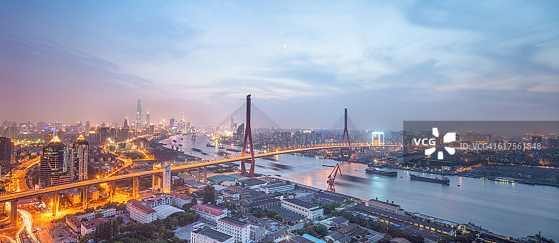 上海黄昏全景图片素材