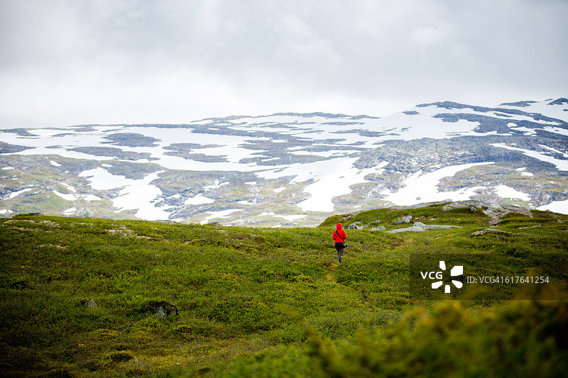 挪威吕菲尔克海亚内山脉图片素材