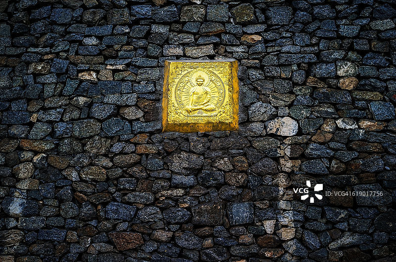 香提佛塔墙上的佛像图片素材