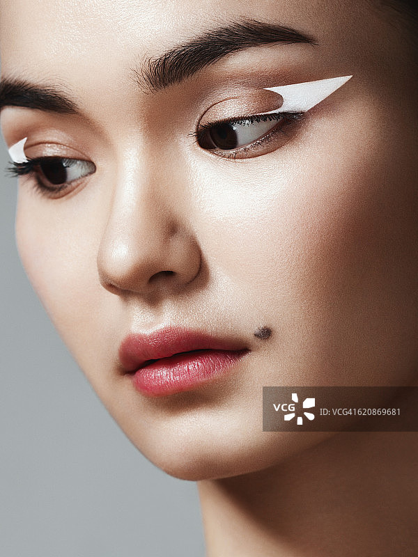 美丽的亚洲女人图片素材