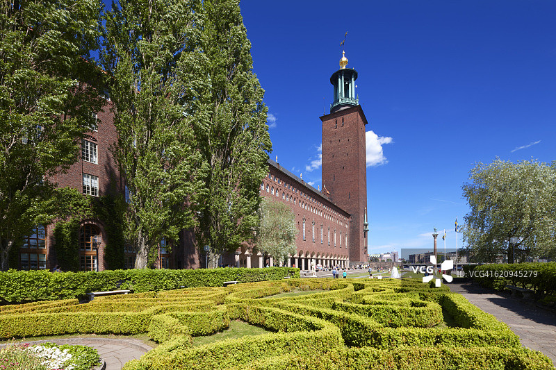 瑞典斯德哥尔摩的市政厅和市政厅公园图片素材
