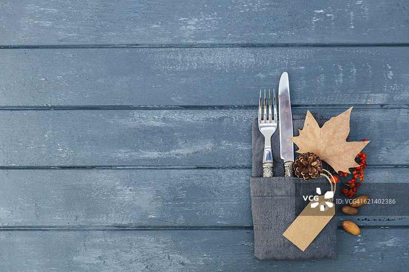 秋季餐桌摆设图片素材