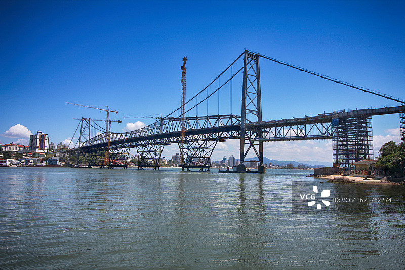 埃尔西利奥·卢兹大桥图片素材