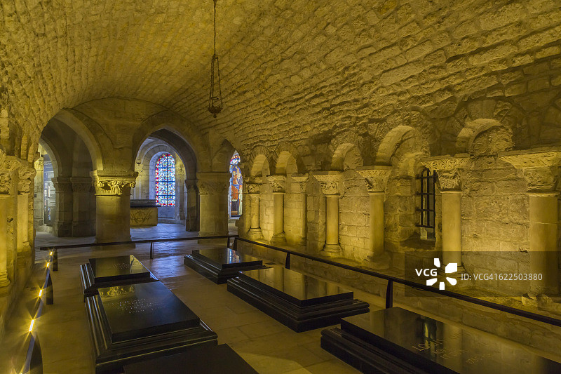 路易十六陵墓，圣但尼大教堂，法国圣但尼图片素材