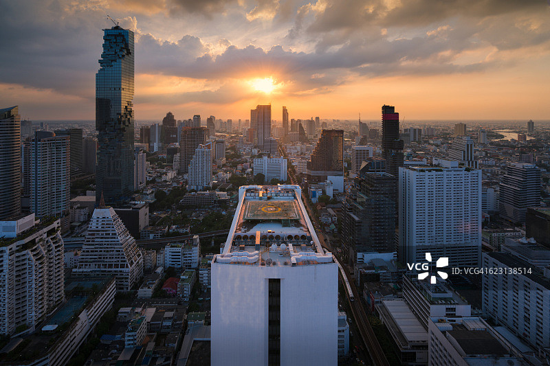 日落时分的曼谷城市景色图片素材