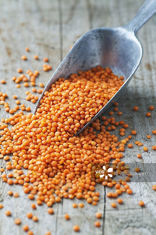 红色裂纹小扁豆图片素材