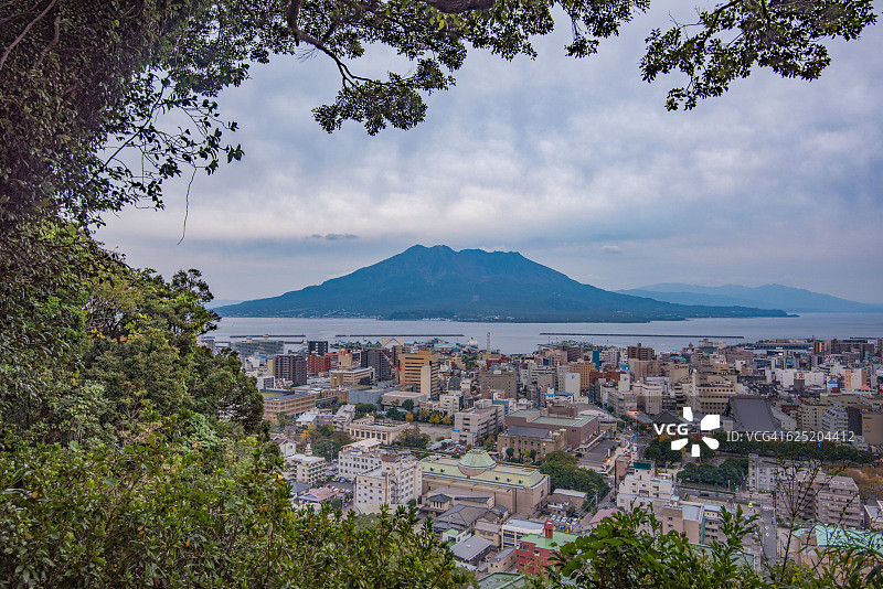 日本九州鹿儿岛县的樱岛火山图片素材
