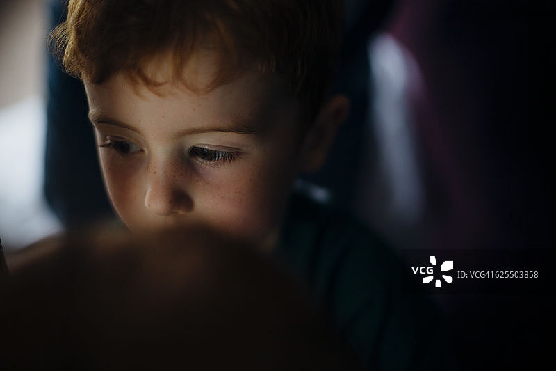 数字睡前故事图片素材