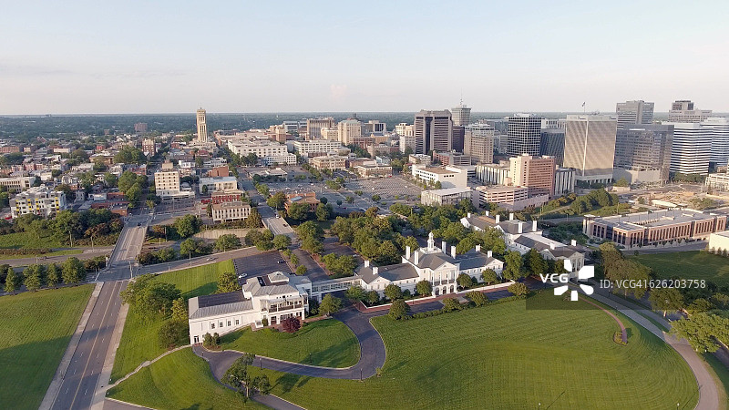 市中心边缘图片素材