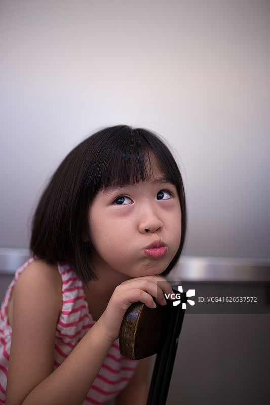 让我想想！图片素材