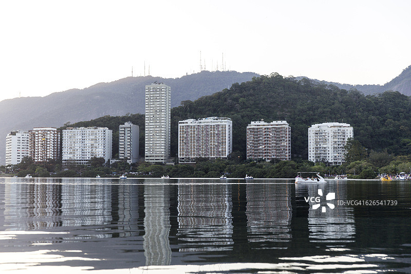 罗德里戈·德·弗雷塔斯湖，巴西里约热内卢图片素材