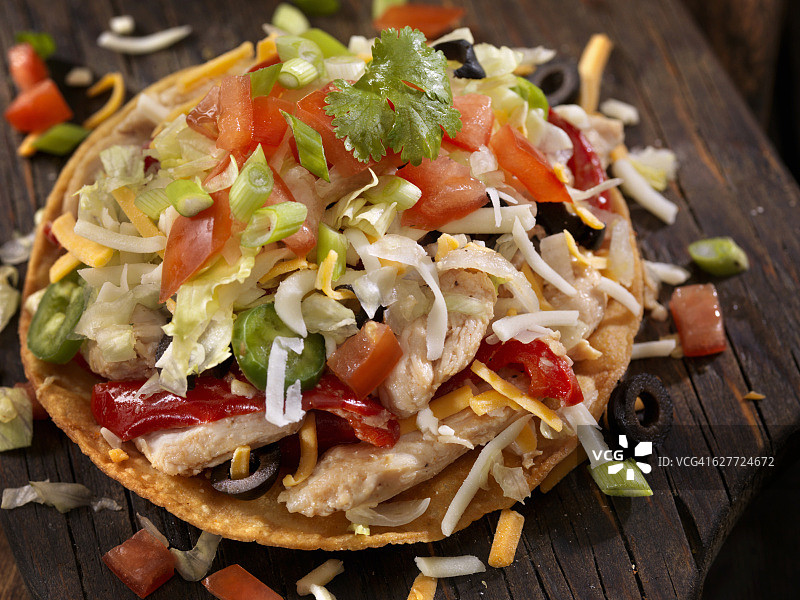 鸡肉和辣椒玉米饼图片素材