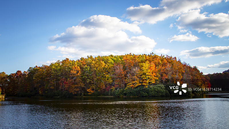 彩色岛屿图片素材