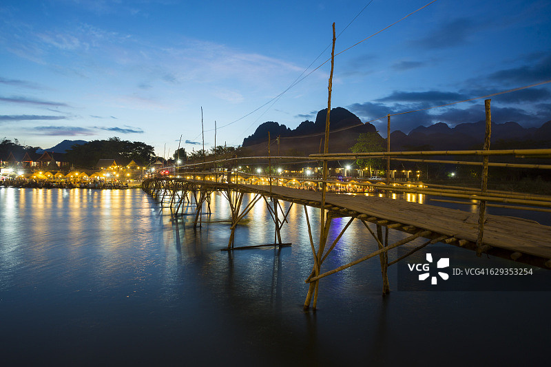 老挝万荣的木桥图片素材