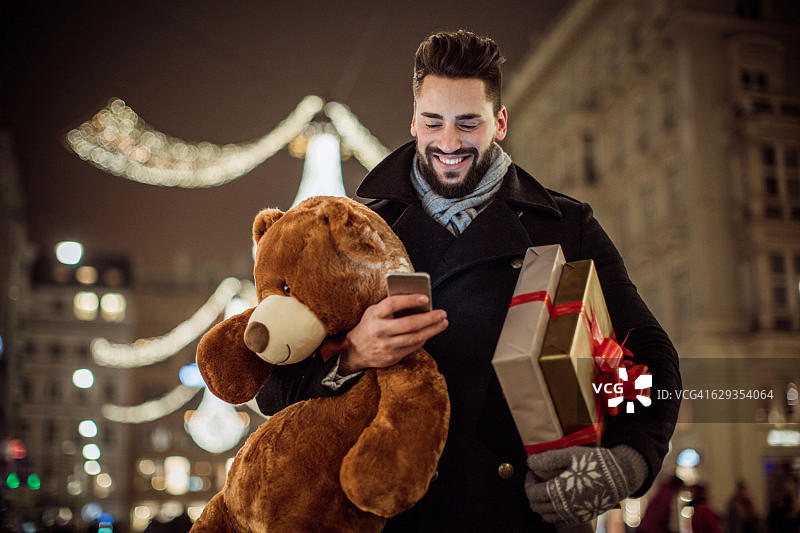 迫不及待想看到她的表情图片素材