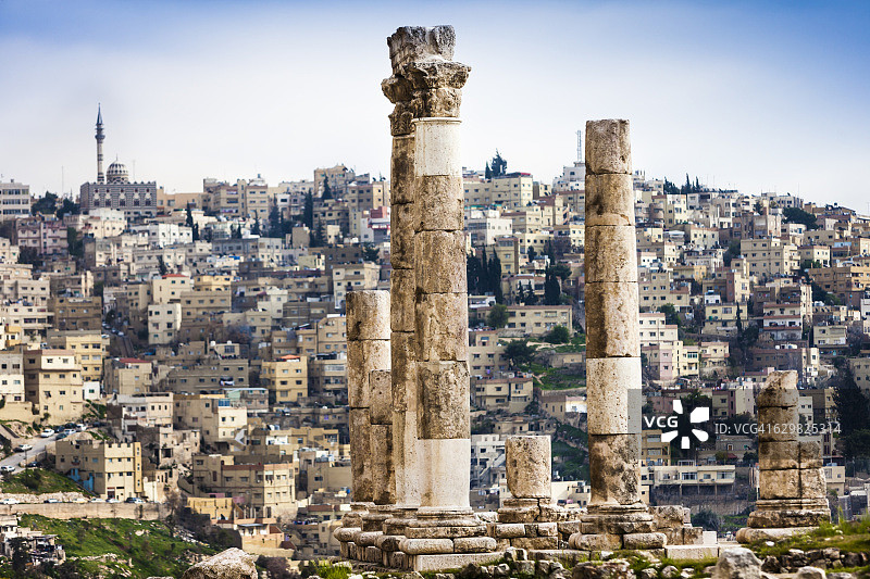 安曼城堡的柱子图片素材