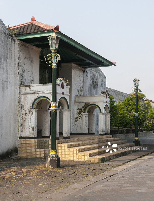 日惹王宫建筑群侧门图片素材