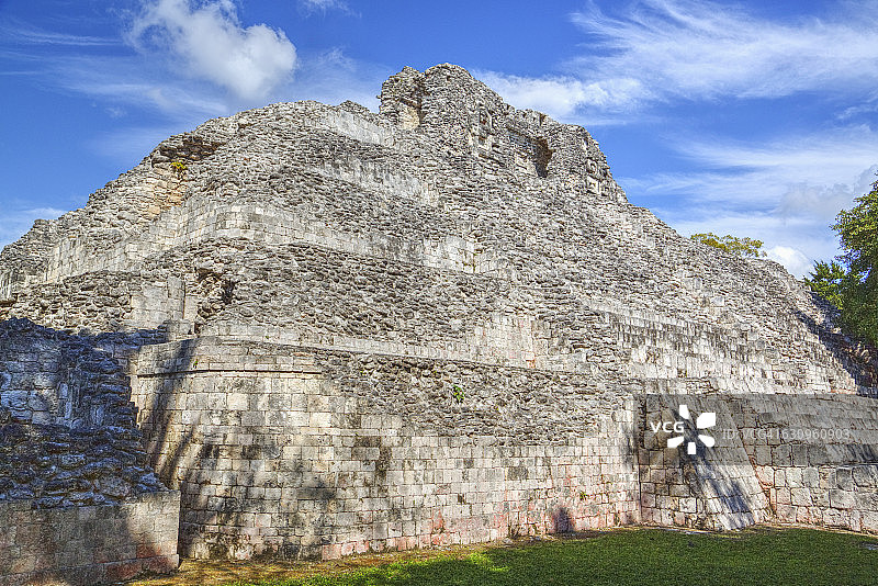 贝坎玛雅遗址X结构图片素材