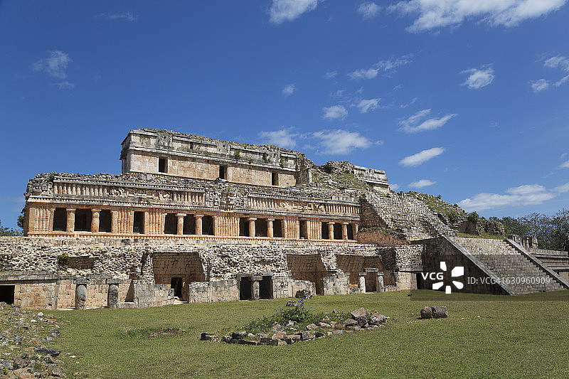 萨伊尔玛雅遗址宫殿图片素材