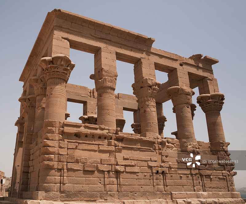 图拉真凉亭，伊西斯神庙图片素材