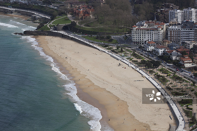 拉孔查湾西端的翁达雷塔海滩图片素材