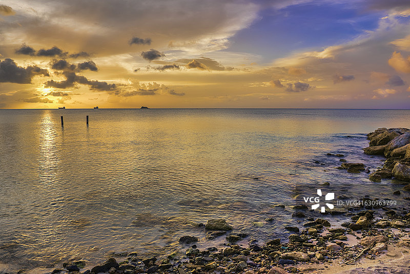 迪克森湾的日落图片素材
