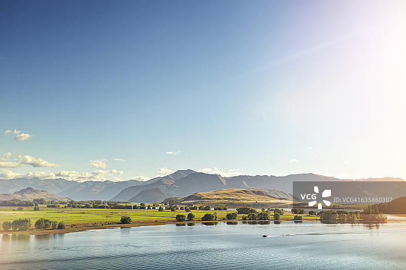 瓦纳卡湖群图片素材