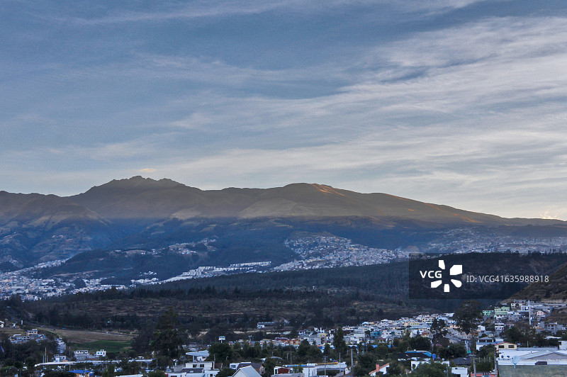 厄瓜多尔基多 Pichincha 的丘陵图片素材