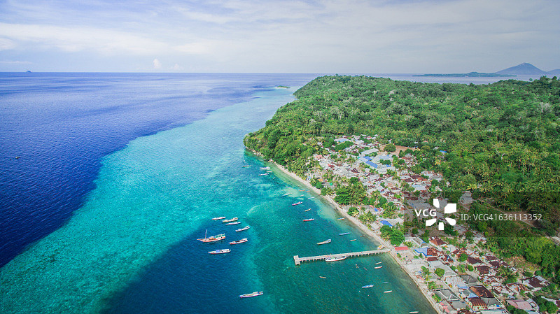 班达内拉鲁恩岛鸟瞰图图片素材