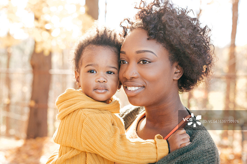 快乐的母亲节图片素材